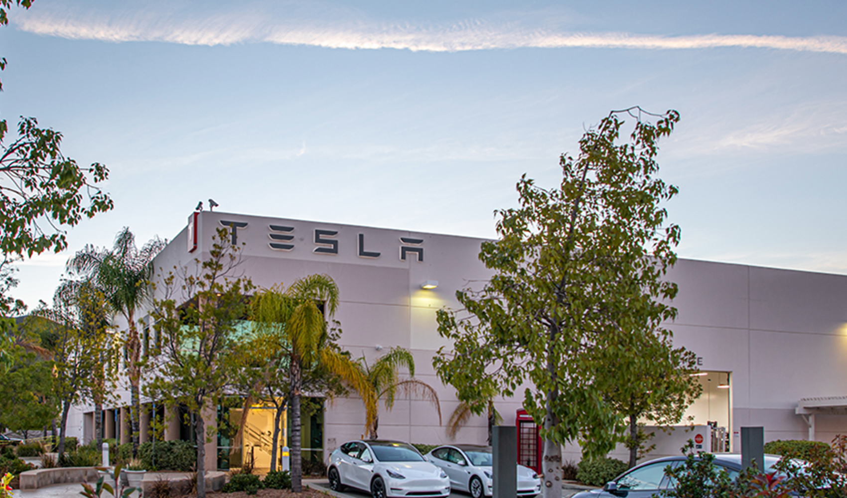 Tesla Motors of Temecula Gryphon Capital, LLC